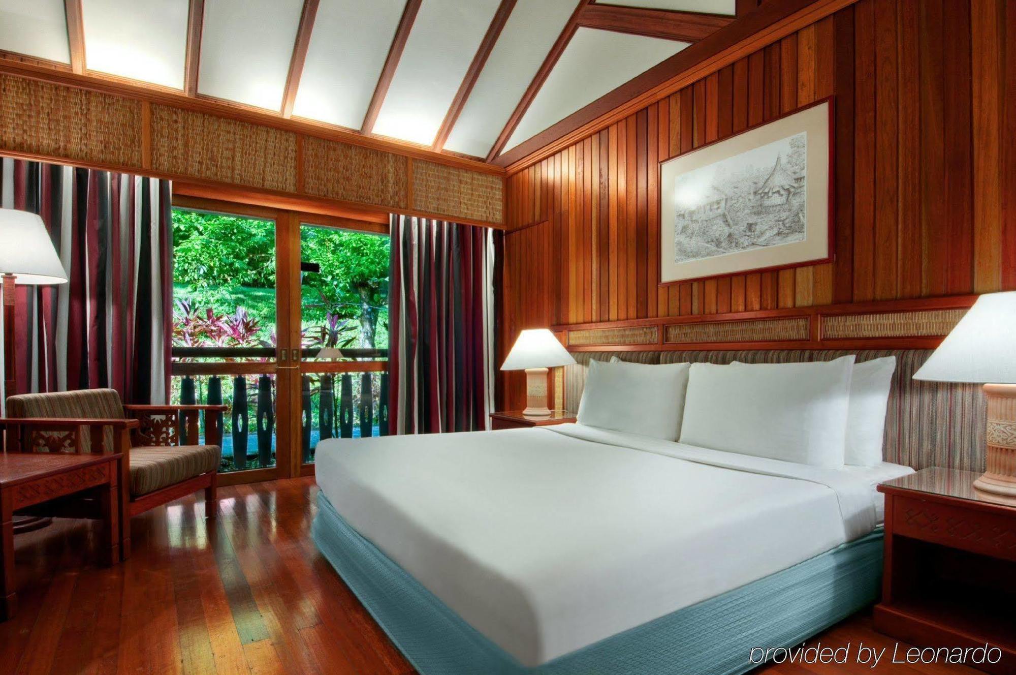 Aiman Batang Ai Resort & Retreat Lubok Antu Ruang foto